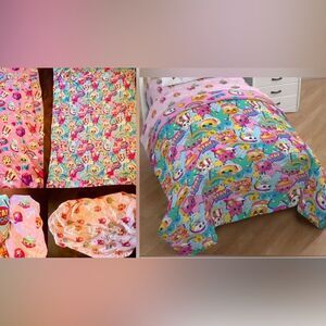 SHOPKINS GIRLS REVERSABLE COMFORTER AND MATCHING FITTED SHEET TWIN SIZE